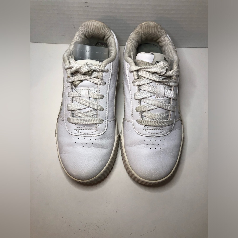 Puma White and Silver Sneakers - Picture 8 of 16